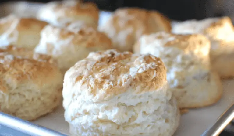 Discover if butter or Crisco leads to the best biscuits. Get expert insights for perfect results every time. Bake the debate away!