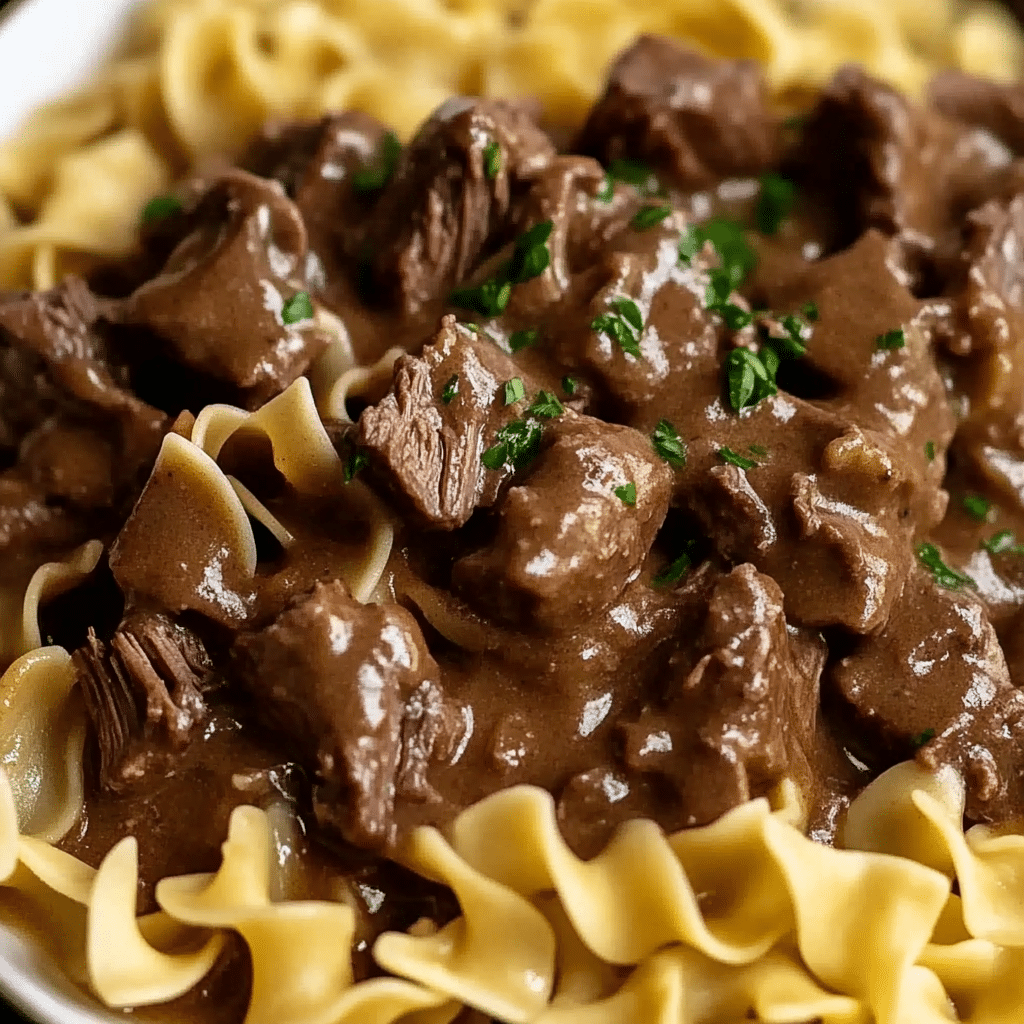 Crockpot beef tips & noodles